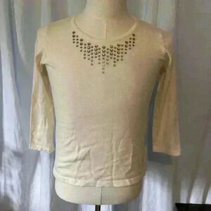 Ellen Tracy Cream Long Sleeve Sweater. Jewel Accent At Neck. Size Medium.